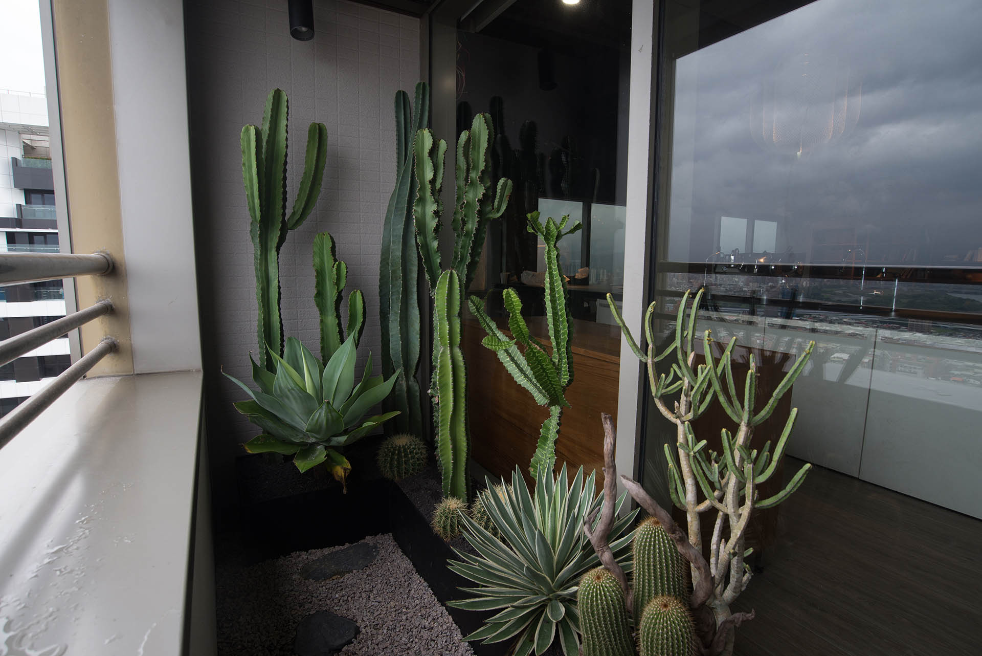 質感陽台改造 深度療癒招待所 5 質感陽台改造 深度療癒招待所 私人招待會所 質感綠景陽台設計5