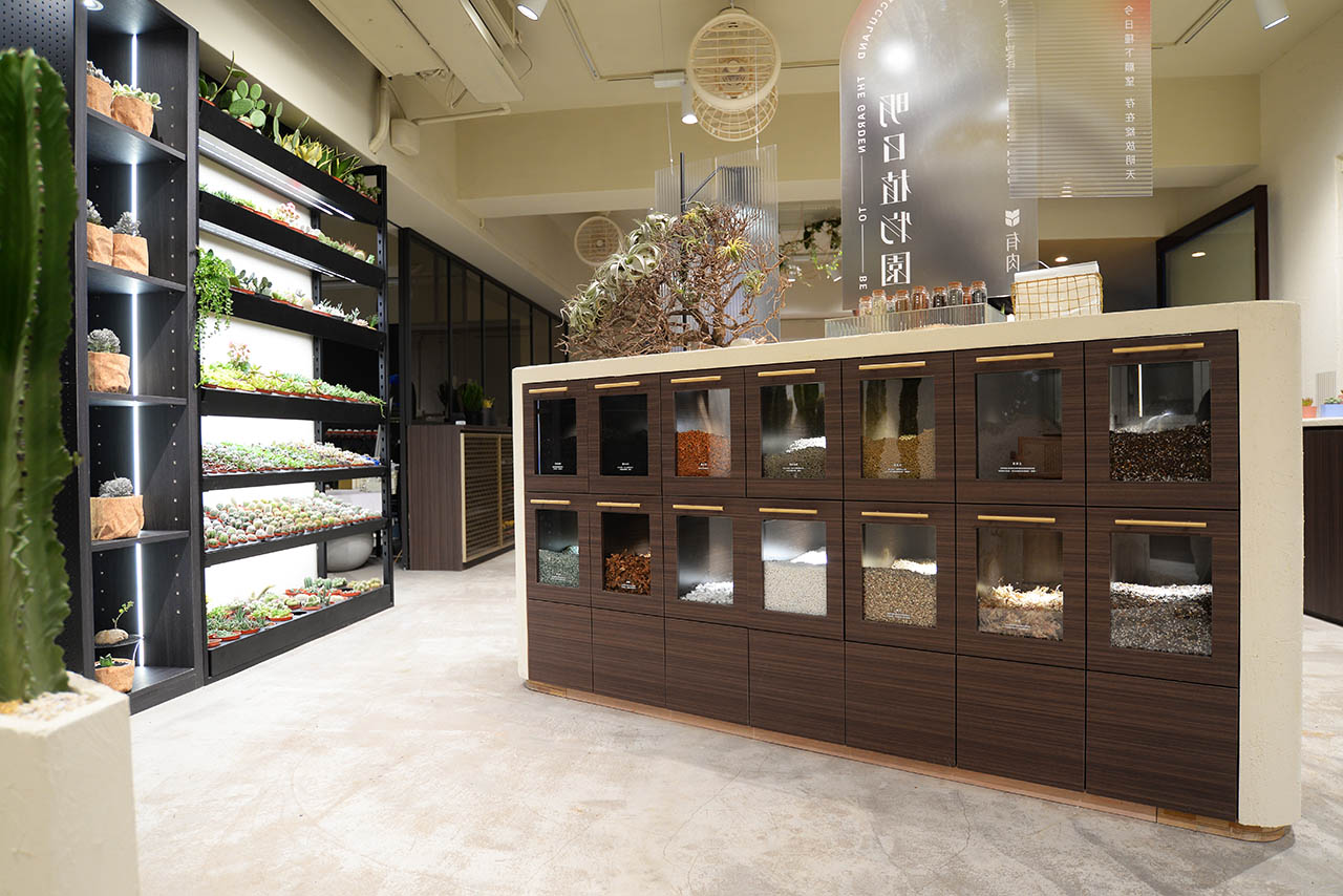 永續園藝:為什麼可以從停止使用泥炭土開始? 3 多肉植物專用介質櫃