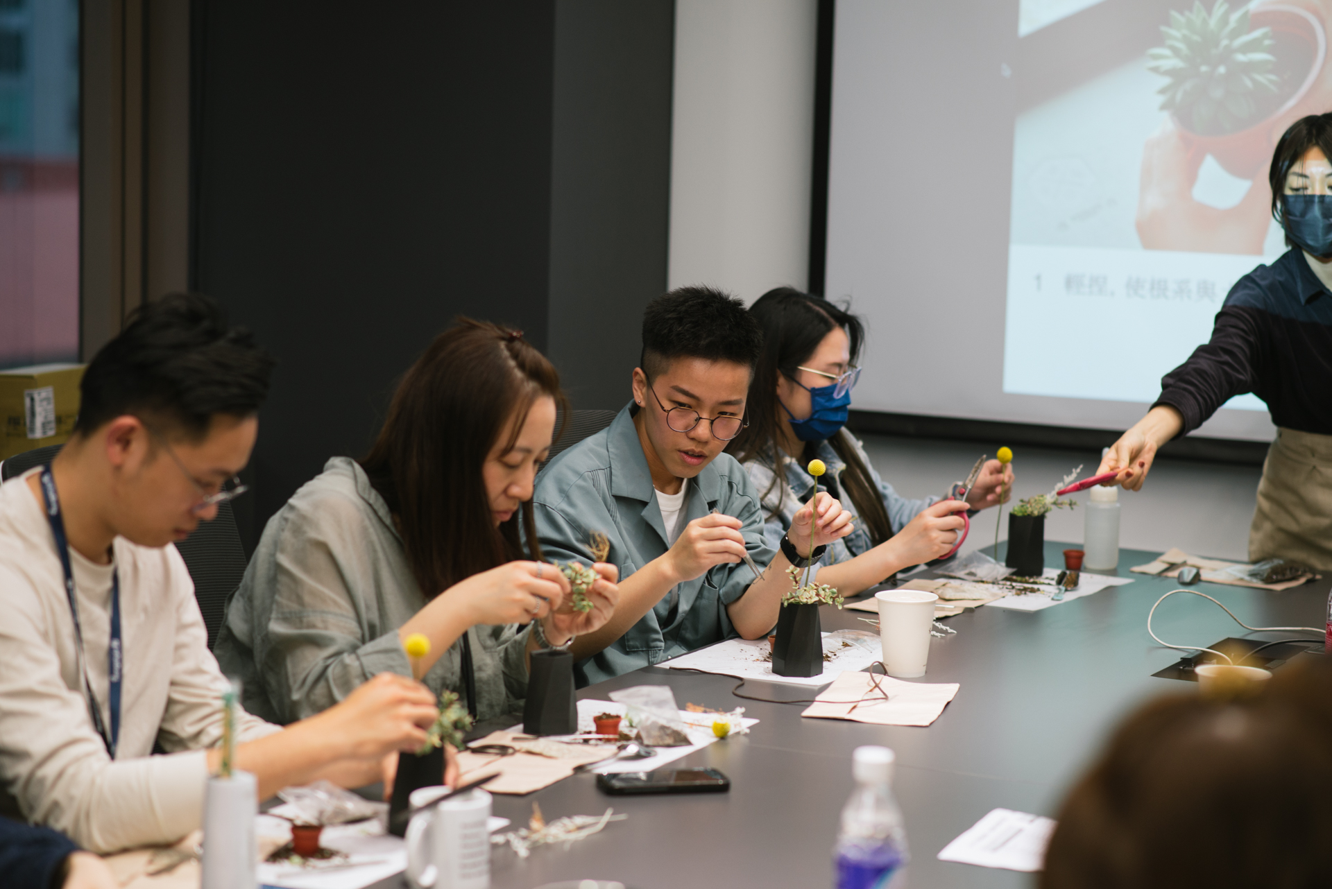 員工活動推薦:恆隆行新裝啟用慶祝 多肉植栽活動 4 員工活動推薦:恆隆行新裝啟用慶祝 多肉植栽活動 0325恆隆行x有肉植物手作課 173