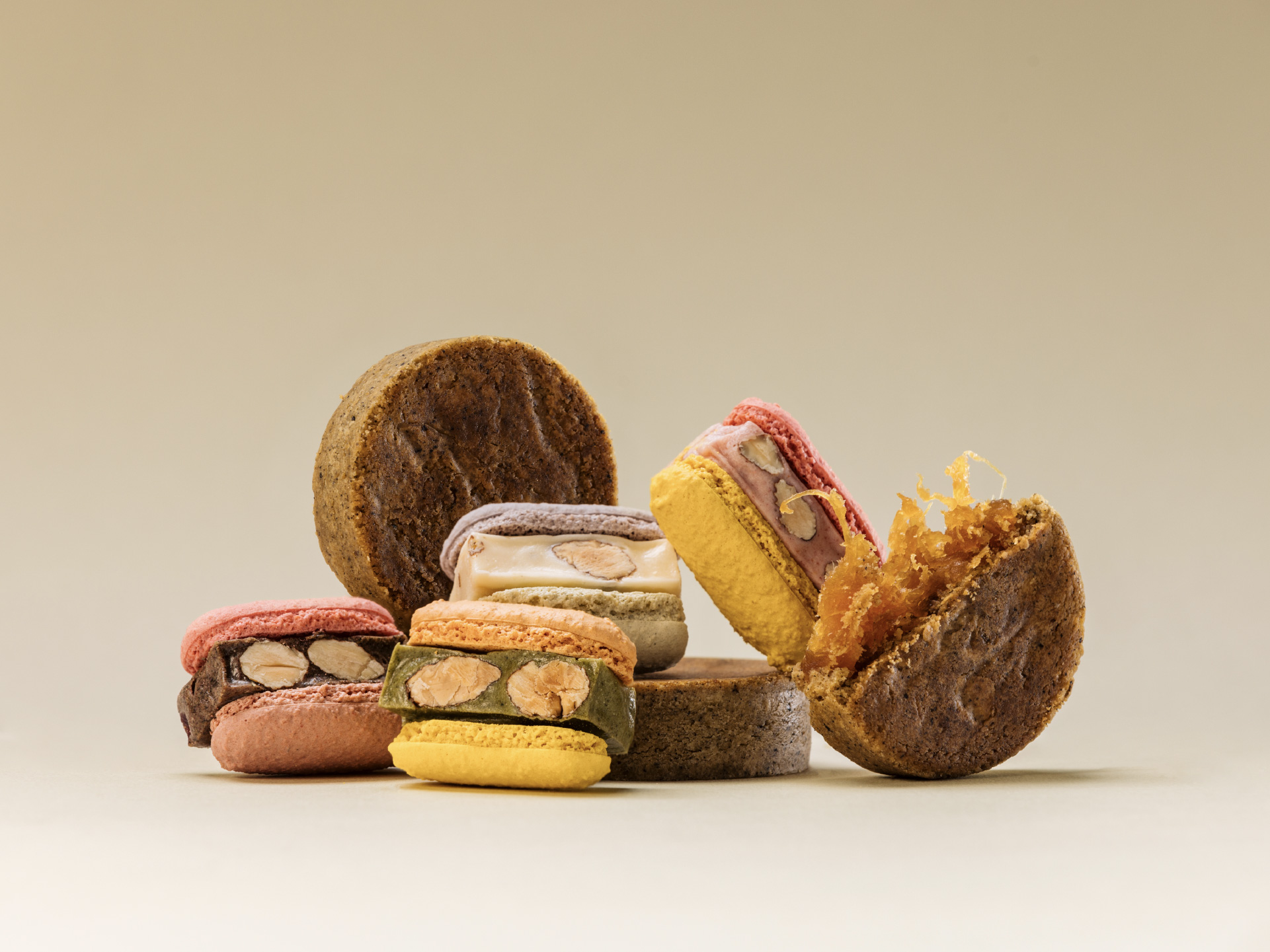 2025 中秋禮盒 秋酌綠香 一縷茶香繫綠植 2 2025 中秋禮盒-鳳梨酥與馬卡龍