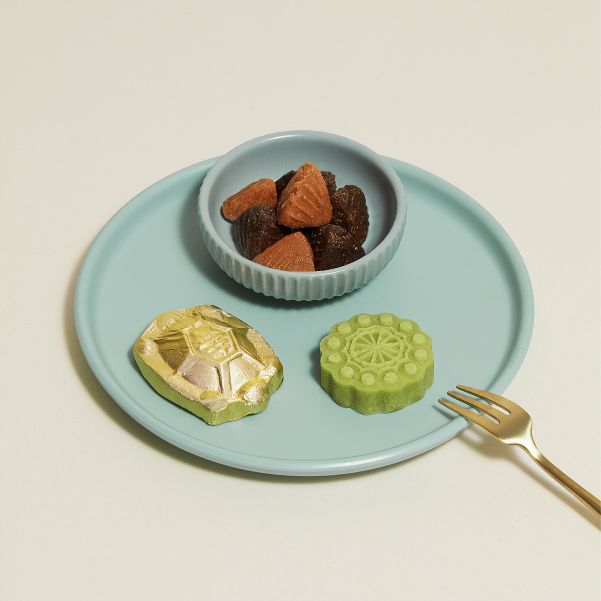 掀開蒸籠造型禮盒 植物粽＆花生糖粽，翻玩端午禮盒！ s2023 有肉端午禮盒 粽久久 李亭香＿綜合台派糕點＿粽子多肉盆栽13 拷貝